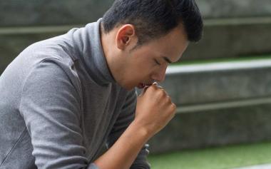30歲小伙咳嗽半年，一查竟是肺癌！醫生：肺癌越來越年輕