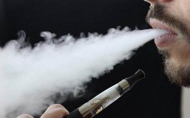 重磅發現，電子煙使用者尿液中含6種與膀胱癌有關的物質！