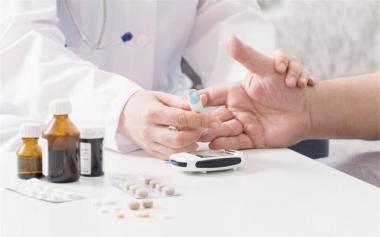 40%糖尿病患者確診時(shí)毫無(wú)察覺！糖尿病是拖出來(lái)的？